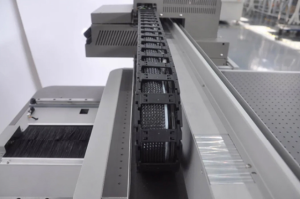 IGUS imports tank chain